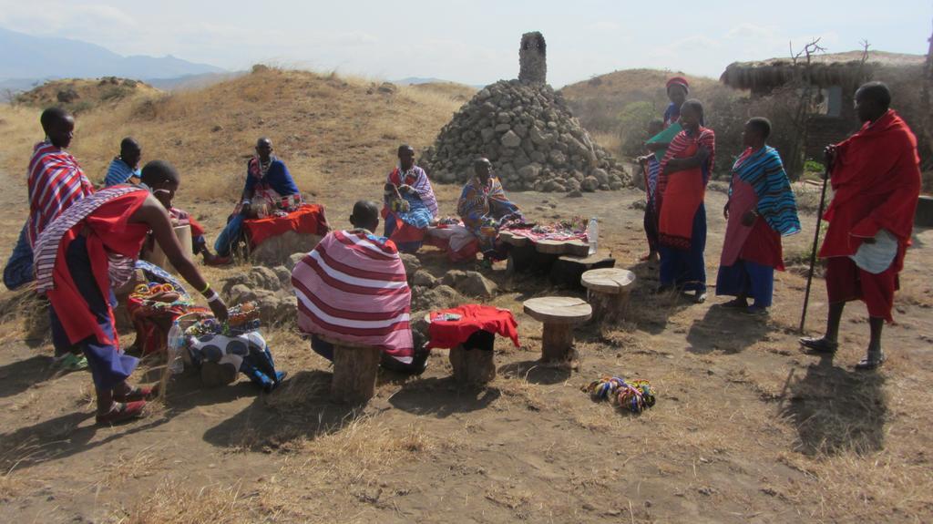 Engare Nanyuki Original Maasai Lodge - Africa Amini Life מראה חיצוני תמונה