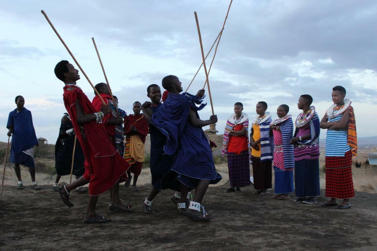 Engare Nanyuki Original Maasai Lodge - Africa Amini Life מראה חיצוני תמונה